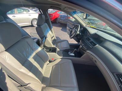 2008 Honda Accord EX-L w/Navi   - Photo 6 - Belleville, IL 62226