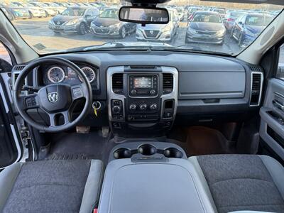 2015 RAM 1500 Big Horn - Photo 11 - Cahokia, IL 62206