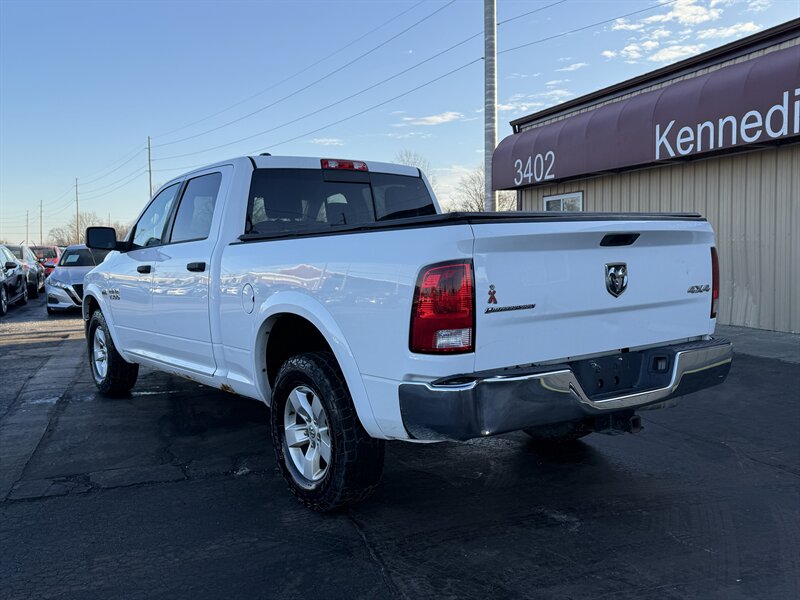 2015 RAM 1500 Big Horn - Photo 7 - Cahokia, IL 62206