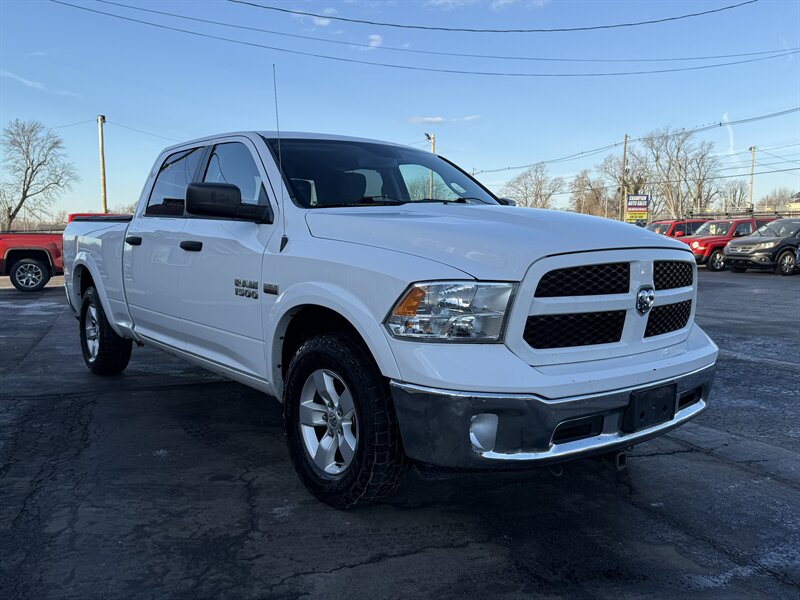 2015 RAM 1500 Big Horn - Photo 3 - Cahokia, IL 62206