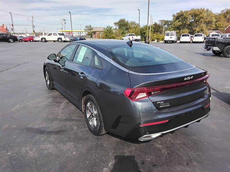 2022 Kia K5 LXS - Photo 4 - Cahokia, IL 62206