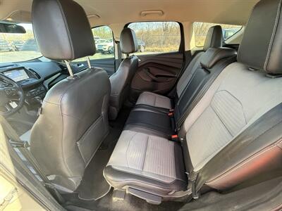 2017 Ford Escape SE - Photo 10 - Cahokia, IL 62206