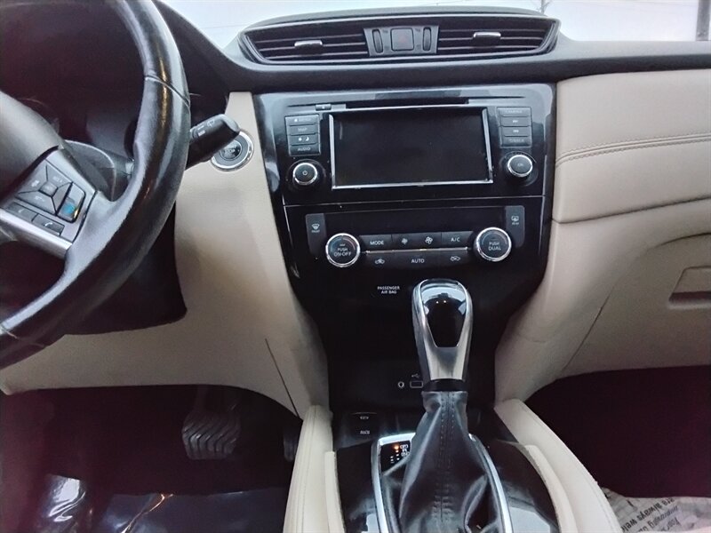 2018 Nissan Rogue S - Photo 10 - Cahokia, IL 62206