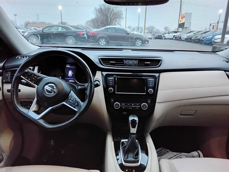 2018 Nissan Rogue S - Photo 15 - Cahokia, IL 62206
