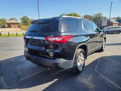 2018 Chevrolet Traverse LT Cloth   - Photo 3 - Cahokia, IL 62206