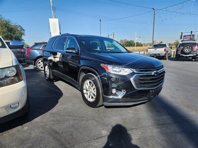 2018 Chevrolet Traverse LT Cloth   - Photo 2 - Cahokia, IL 62206