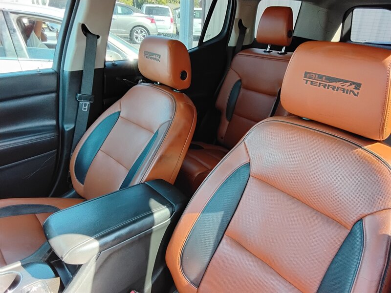 2017 GMC Acadia SLT-1 - Photo 6 - Cahokia, IL 62206