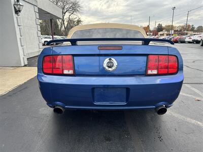 2006 Ford Mustang GT Deluxe   - Photo 7 - Fairview Heights, IL 62208