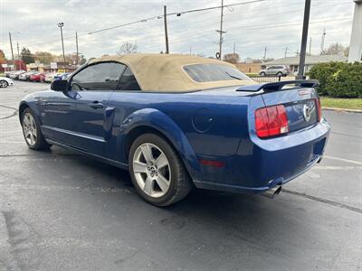 2006 Ford Mustang GT Deluxe   - Photo 5 - Fairview Heights, IL 62208