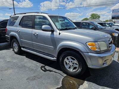 2002 Toyota Sequoia Limited   - Photo 2 - Belleville, IL 62223