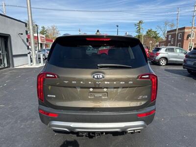 2020 Kia Telluride S - Photo 8 - Millstadt, IL 62260