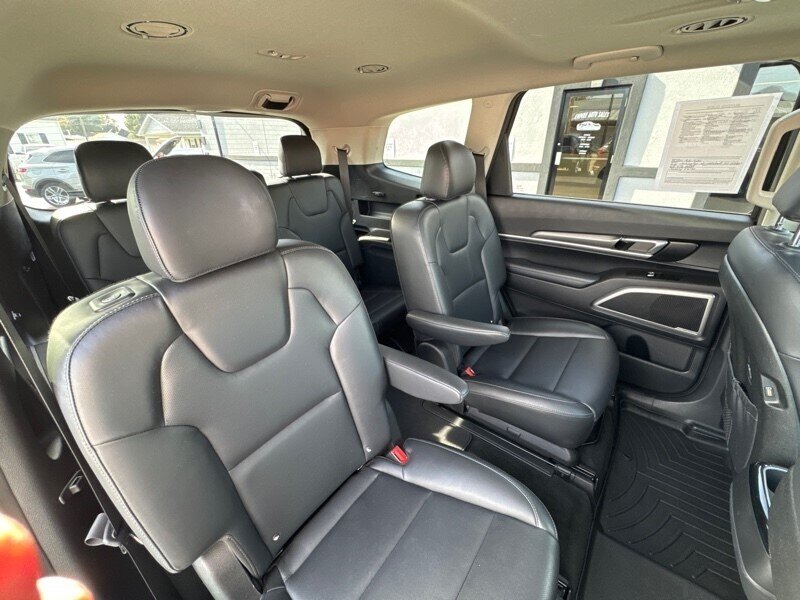 2020 Kia Telluride S - Photo 13 - Millstadt, IL 62260