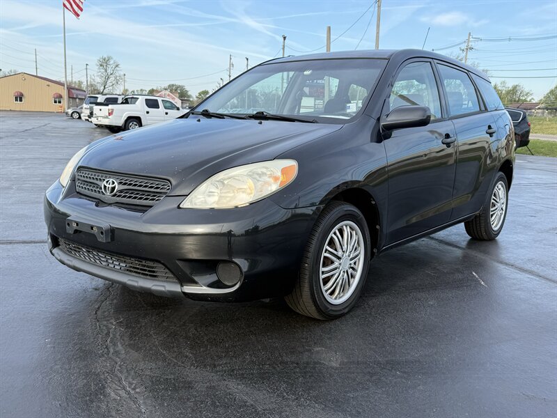 2005 Toyota Matrix   - Photo 1 - Cahokia, IL 62206