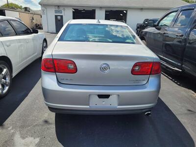 2011 Buick Lucerne CXL   - Photo 4 - Belleville, IL 62226