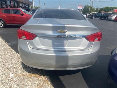 2014 Chevrolet Impala LT - Photo 4 - Belleville, IL 62226