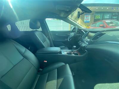2014 Chevrolet Impala LT - Photo 6 - Belleville, IL 62226