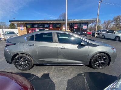 2017 Chevrolet Volt LT   - Photo 7 - Belleville, IL 62226