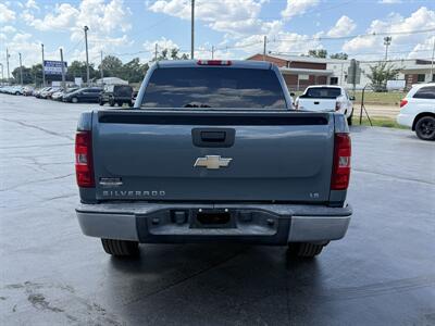 2011 Chevrolet Silverado 1500 LS   - Photo 7 - Cahokia, IL 62206