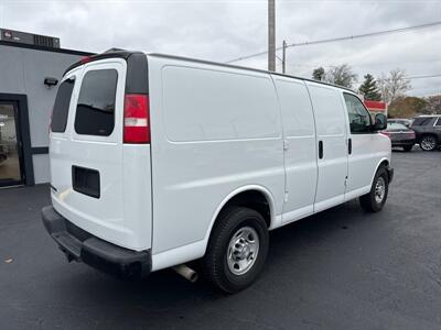 2017 Chevrolet Express 2500   - Photo 4 - Millstadt, IL 62260