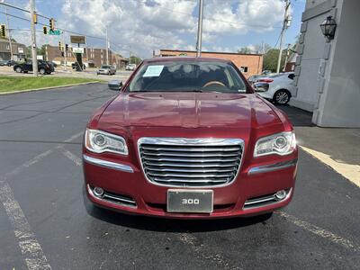 2012 Chrysler 300 Series Limited   - Photo 6 - Fairview Heights, IL 62208