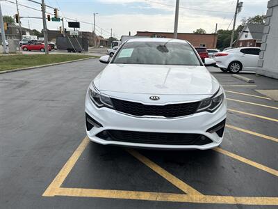 2019 Kia Optima LX   - Photo 6 - Fairview Heights, IL 62208