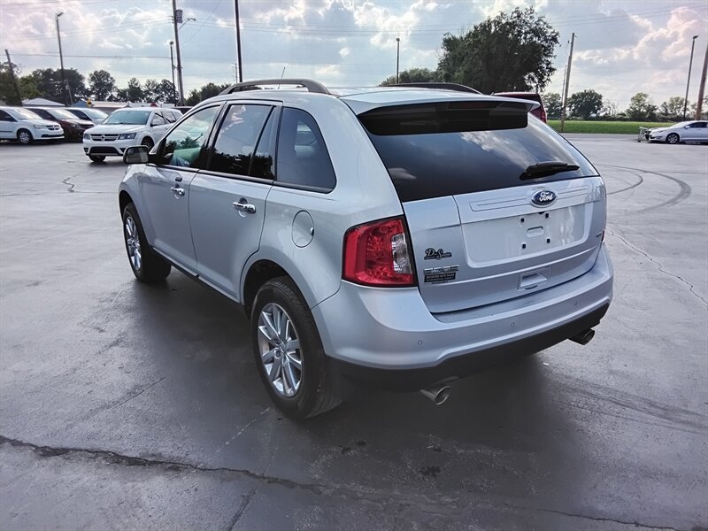 2011 Ford Edge SEL - Photo 2 - Cahokia, IL 62206