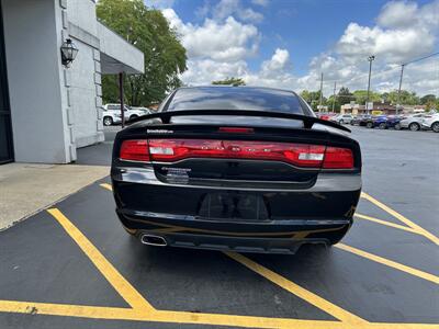 2012 Dodge Charger SXT   - Photo 7 - Fairview Heights, IL 62208