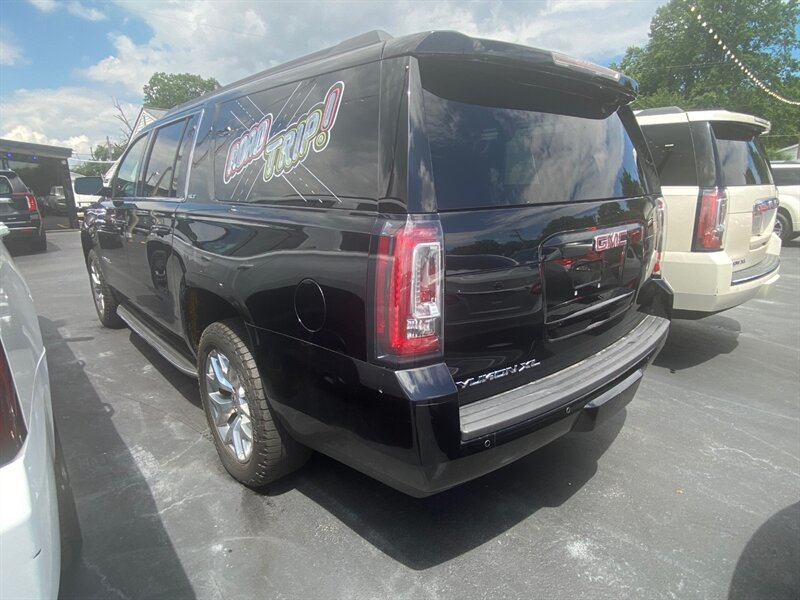 2016 GMC Yukon SLT - Photo 7 - Belleville, IL 62226