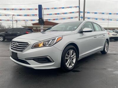 2016 Hyundai SONATA SE   - Photo 1 - Cahokia, IL 62206