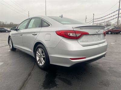 2016 Hyundai SONATA SE   - Photo 6 - Cahokia, IL 62206