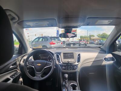 2022 Chevrolet Equinox LS   - Photo 5 - Cahokia, IL 62206