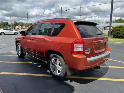 2010 Jeep Compass Sport   - Photo 5 - Fairview Heights, IL 62208