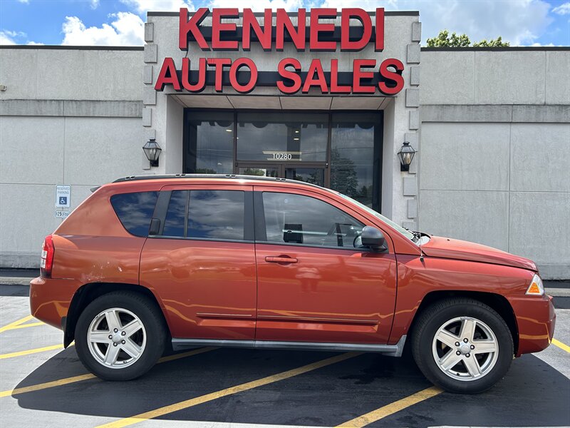 2010 Jeep Compass Sport - Photo 1 - Fairview Heights, IL 62208