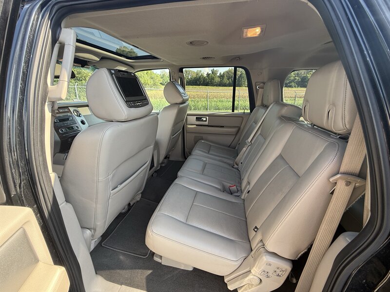 2008 Ford Expedition EL Limited - Photo 10 - Cahokia, IL 62206