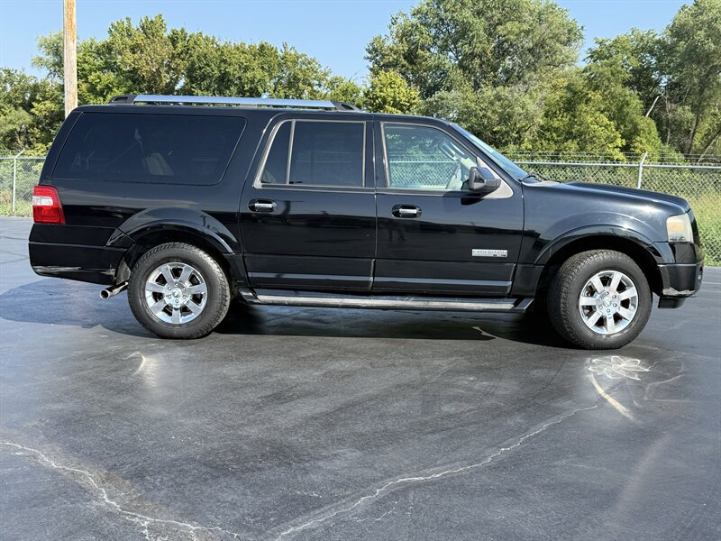 2008 Ford Expedition EL Limited - Photo 5 - Cahokia, IL 62206