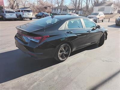 2022 Hyundai Elantra SEL   - Photo 3 - Cahokia, IL 62206