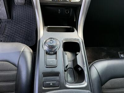 2017 Ford Fusion SE   - Photo 14 - Cahokia, IL 62206