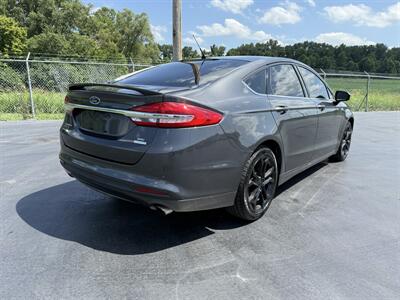 2017 Ford Fusion SE   - Photo 6 - Cahokia, IL 62206