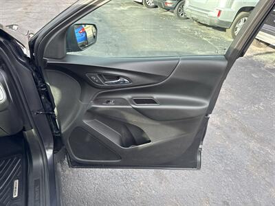 2022 Chevrolet Equinox LT   - Photo 14 - Millstadt, IL 62260