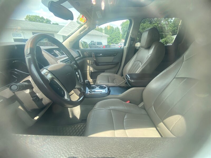 2013 GMC Acadia Denali - Photo 3 - Belleville, IL 62226
