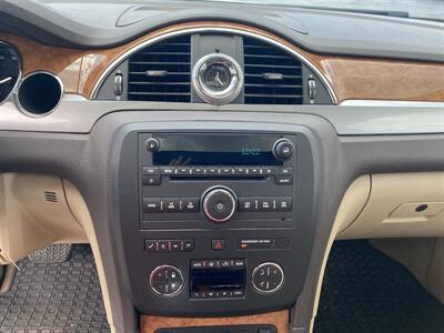 2010 Buick Enclave CXL   - Photo 15 - Cahokia, IL 62206