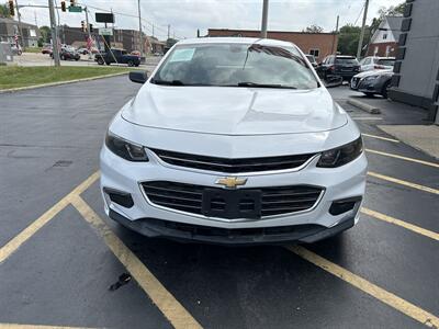 2017 Chevrolet Malibu LS - Photo 6 - Fairview Heights, IL 62208