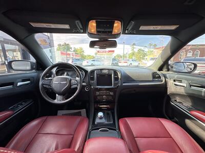 2020 Chrysler 300 Series S   - Photo 14 - Millstadt, IL 62260
