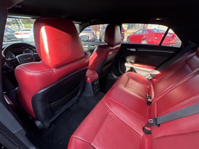 2020 Chrysler 300 Series S   - Photo 33 - Millstadt, IL 62260