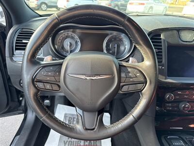 2020 Chrysler 300 Series S   - Photo 17 - Millstadt, IL 62260
