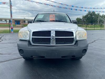 2005 Dodge Dakota ST   - Photo 2 - Cahokia, IL 62206