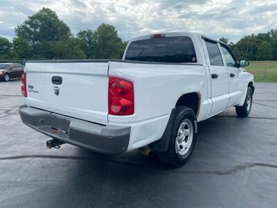 2005 Dodge Dakota ST   - Photo 5 - Cahokia, IL 62206