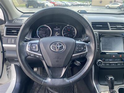 2015 Toyota Camry Hybrid LE   - Photo 13 - Cahokia, IL 62206