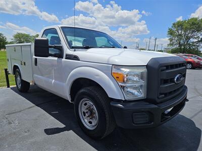 2012 Ford F-250 XL   - Photo 2 - Belleville, IL 62223