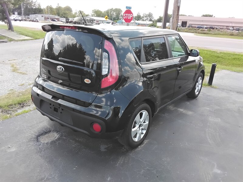 2019 Kia Soul - Photo 3 - Cahokia, IL 62206
